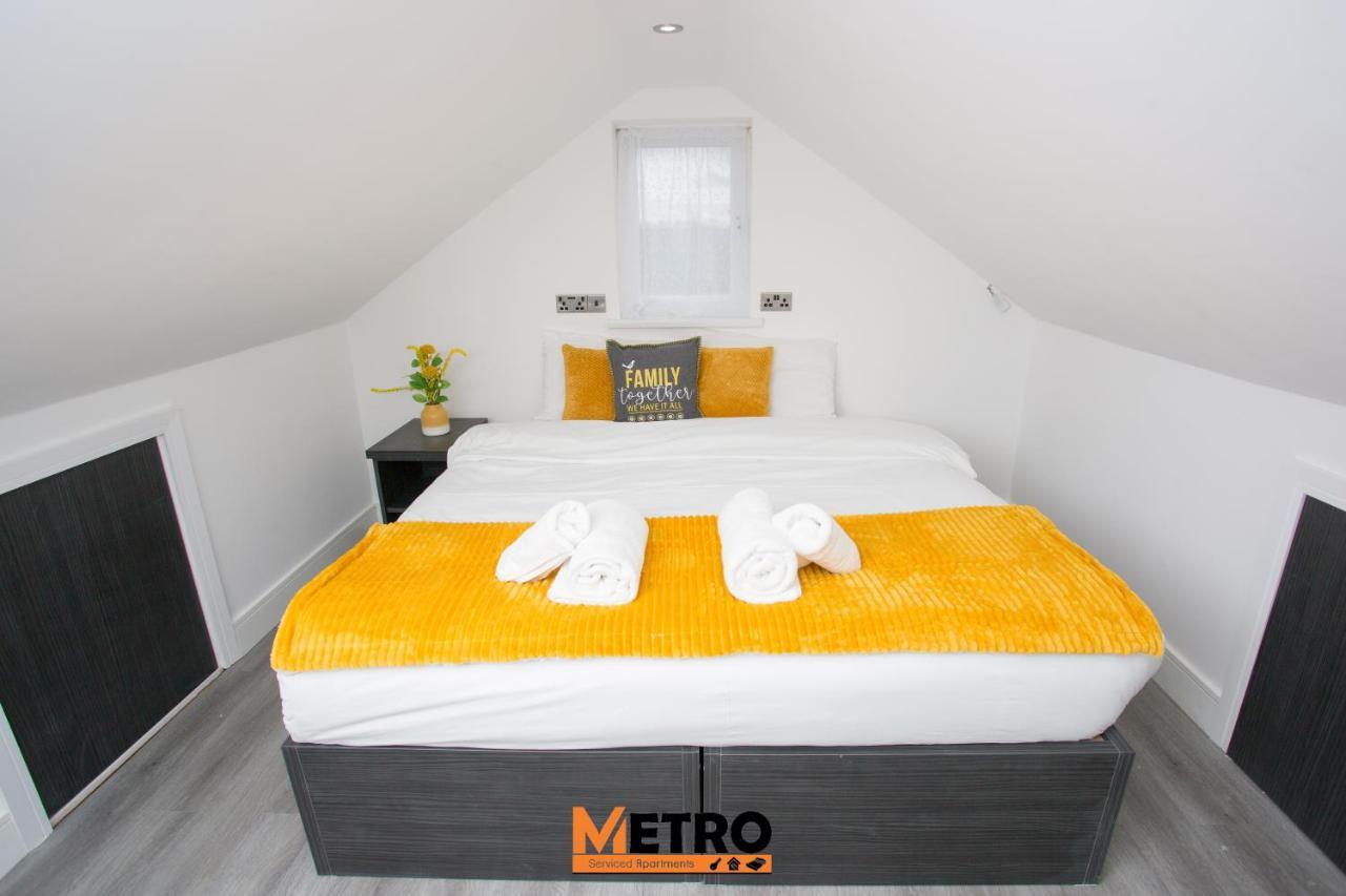 Legoland Heathrow Windsor Apartment Hotel Slough Extérieur photo