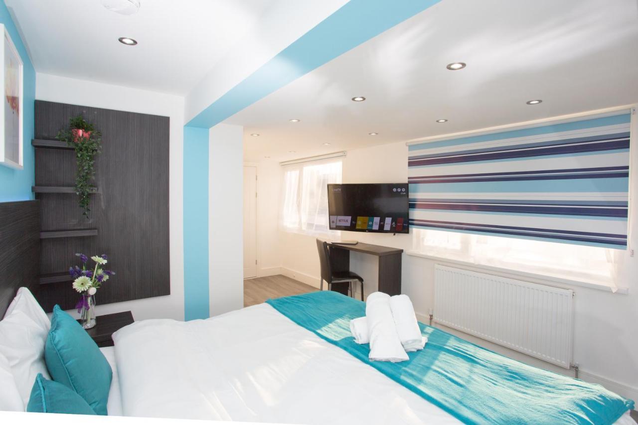 Legoland Heathrow Windsor Apartment Hotel Slough Extérieur photo